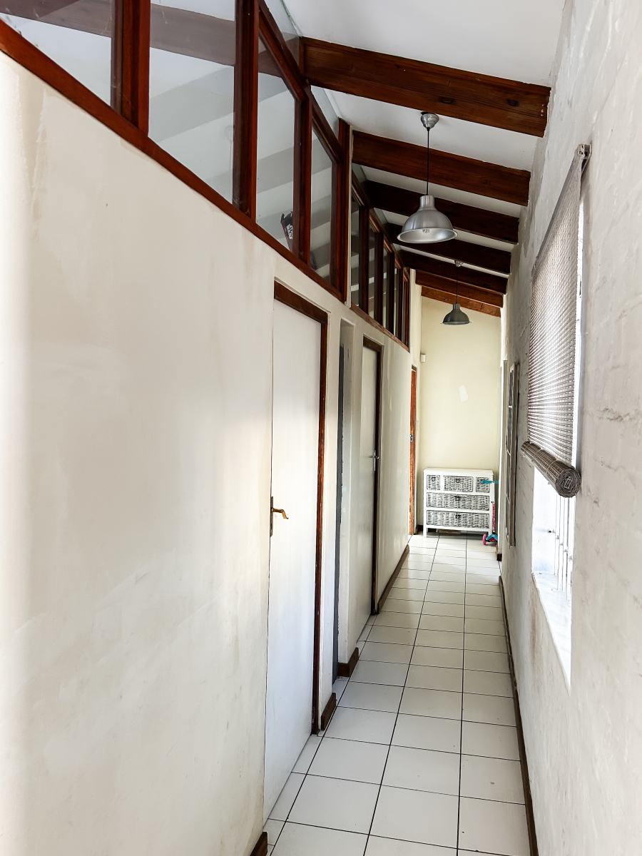 4 Bedroom Property for Sale in Table View Western Cape